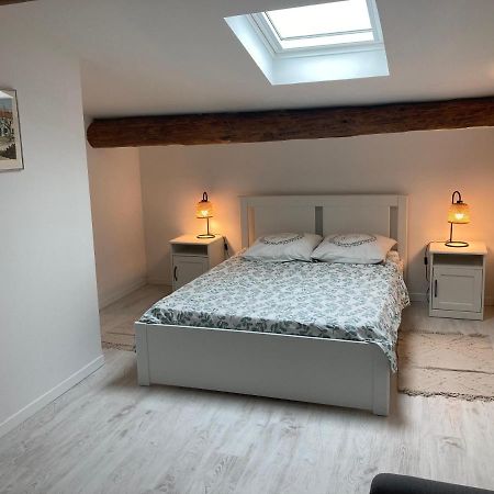 Appartement Neuf Coeur Du Village Σαιντ-Μαρί-ντε-λα-Μερ Εξωτερικό φωτογραφία